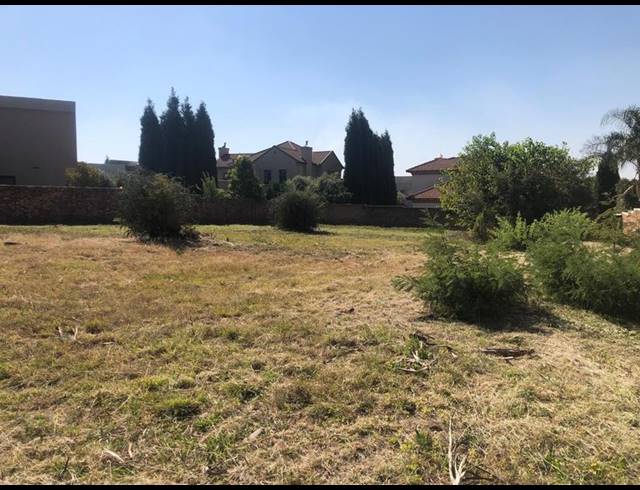 LAND FOR SALE IN SILVERWOODS COUNTRY ESTATE